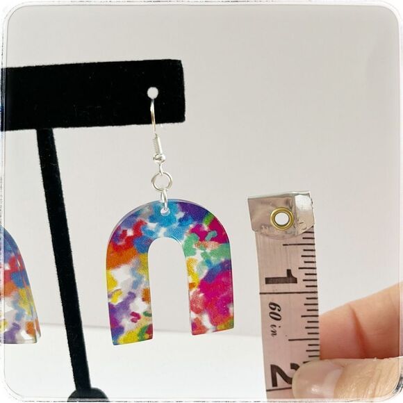 Handmade paint splash acrylic earrings - Picture 2 of 2